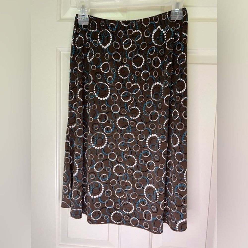 skirt, medium